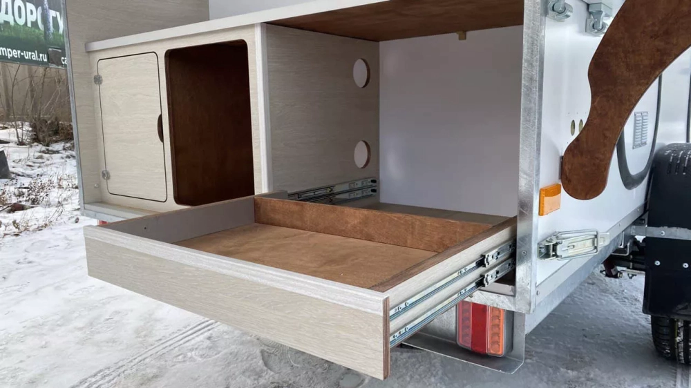 Выкатная система для холодильника (если есть свой)