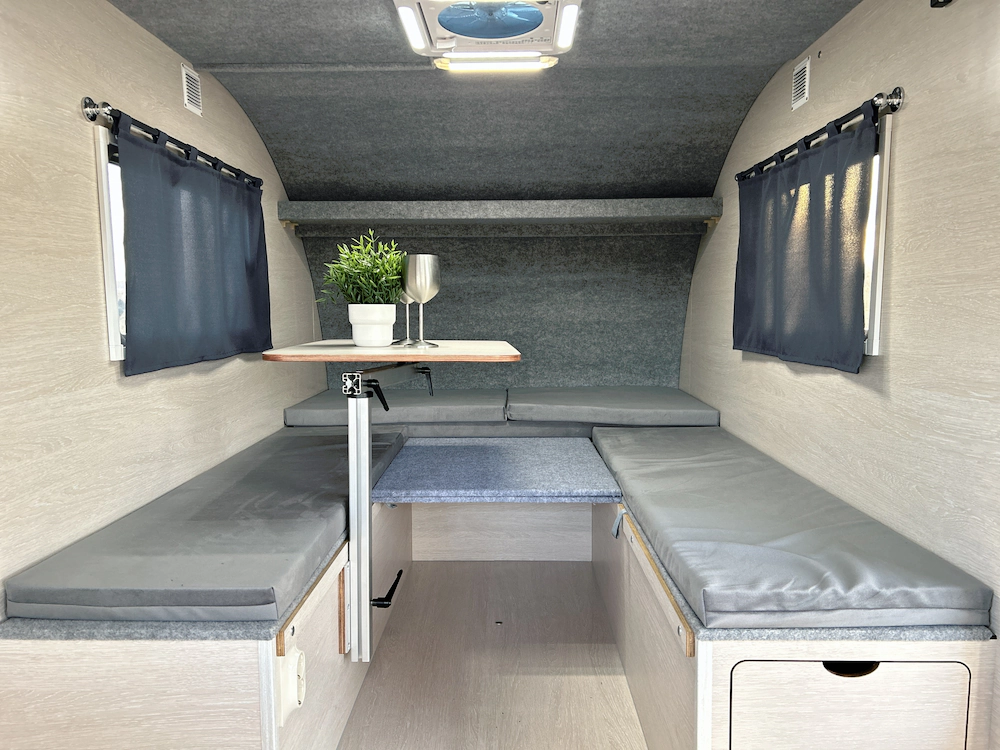 Стол обеденный в проходе 500×800 мм — фото 4