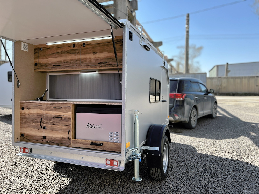 Проём в перегородке между кухней и спальней — фото 3