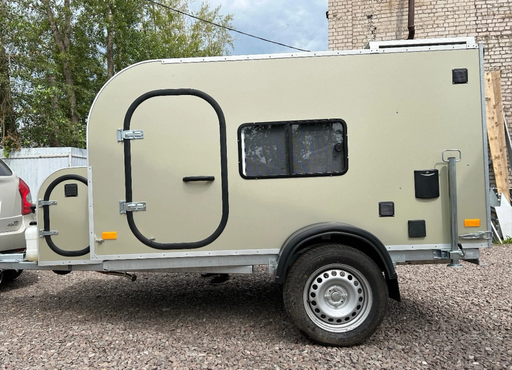 Дополнительная дверь