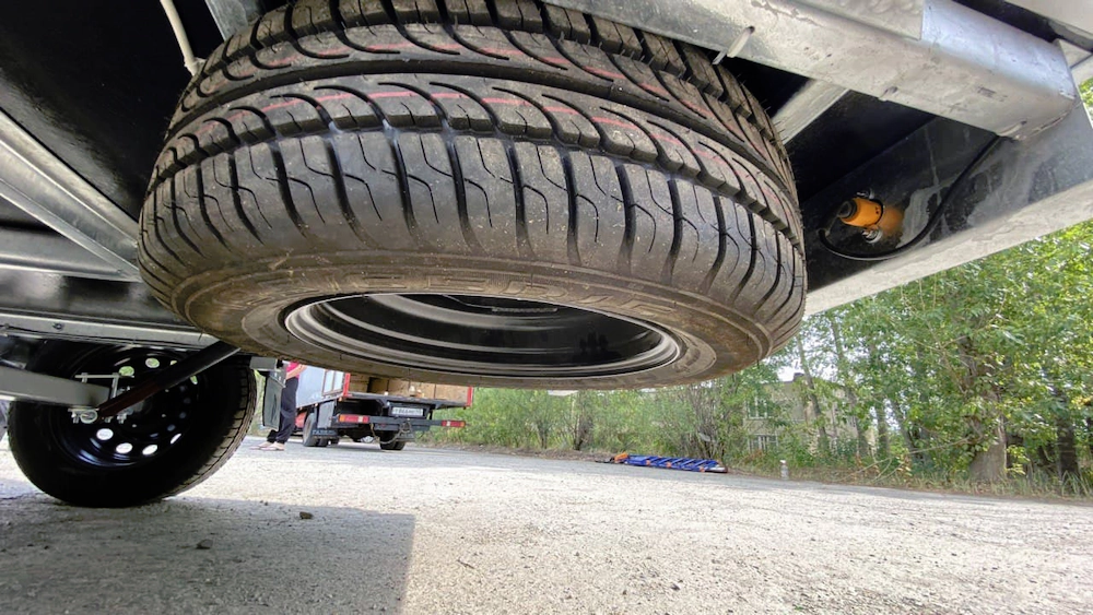 Кронштейн для запасного колеса