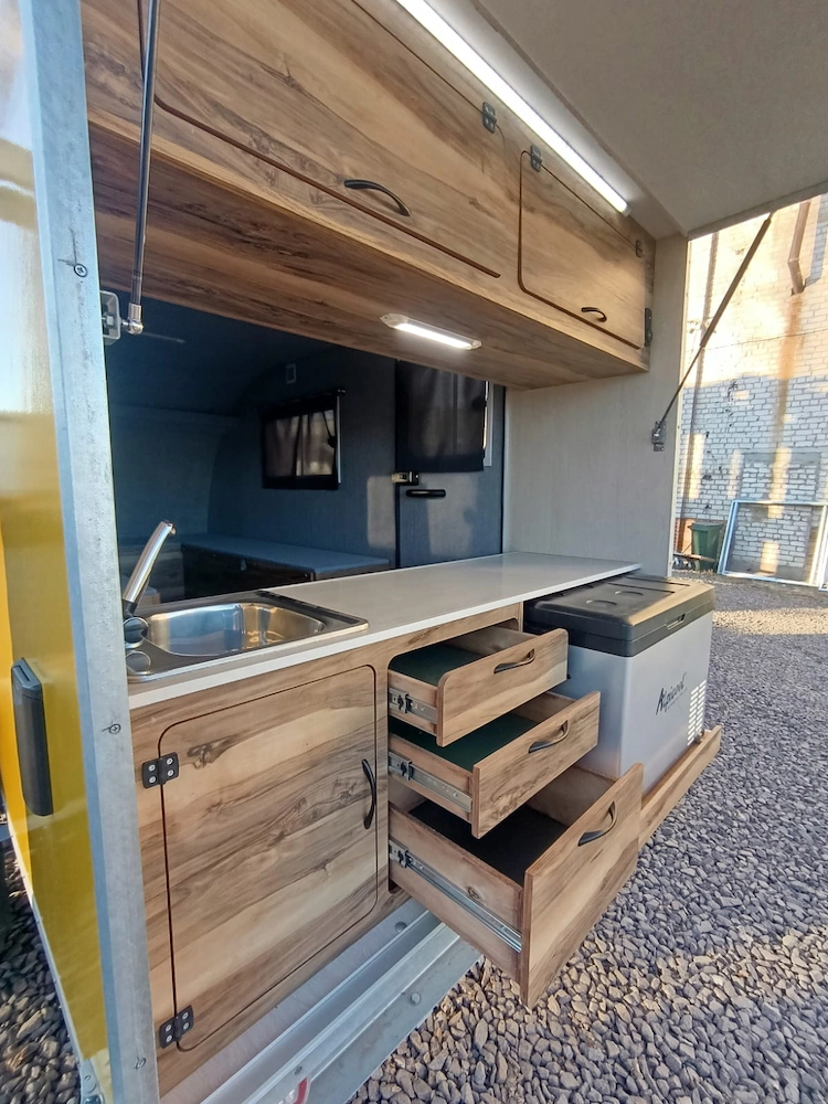 Прицеп-Автодом Гранд Турист Желтый