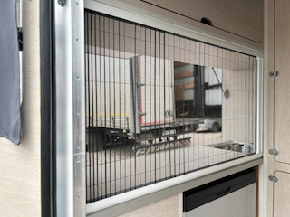 Москитная сетка или шторка плиссе в проёме — превью 3