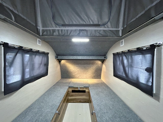 Точечные светильники и USB-розетки — превью 1