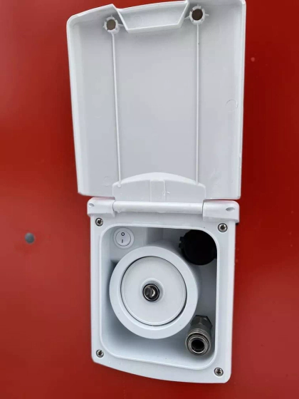 Душ врезной, наружный, с насосом-3