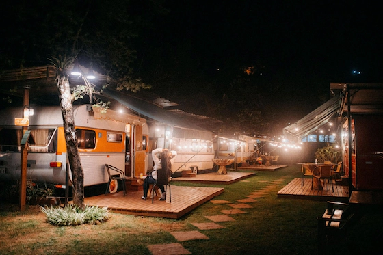 Жизнь в&nbsp;кемпере: плюсы, минусы и&nbsp;стоит&nbsp;ли менять квартиру на&nbsp;автодом